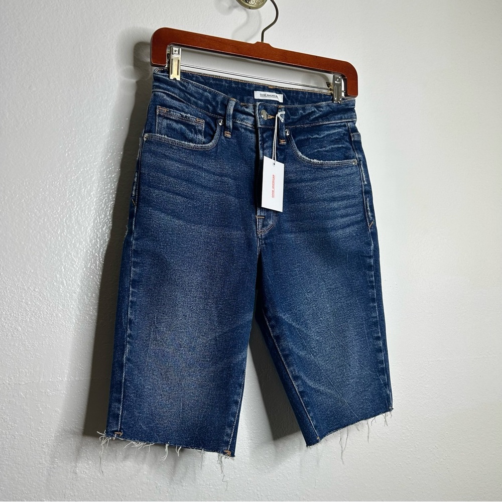 NWT Good American High Waisted Bermuda Long Denim Short Size 6/28